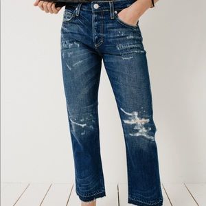 NWOT Amo Distressed Boyfriend Jeans